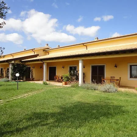 Colle D' Oro Farm stay Pescia Romana