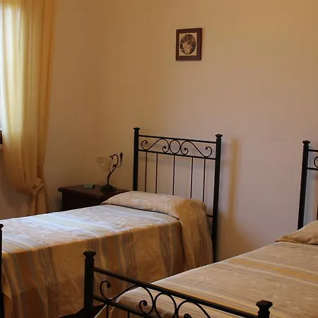 Colle D' Oro Farm stay *
