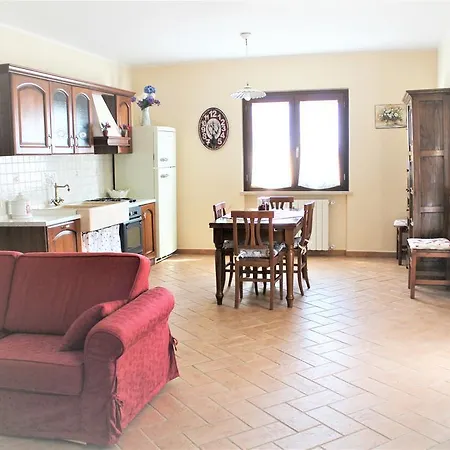 Colle D' Oro Farm stay *